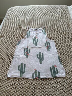 Brokedown cactus tank